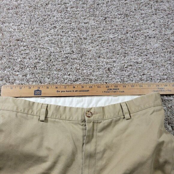 LL Bean Pants Mens 36x29 Beige Classic Fit Chino Casual Preppy Khaki - Picture 2 of 7